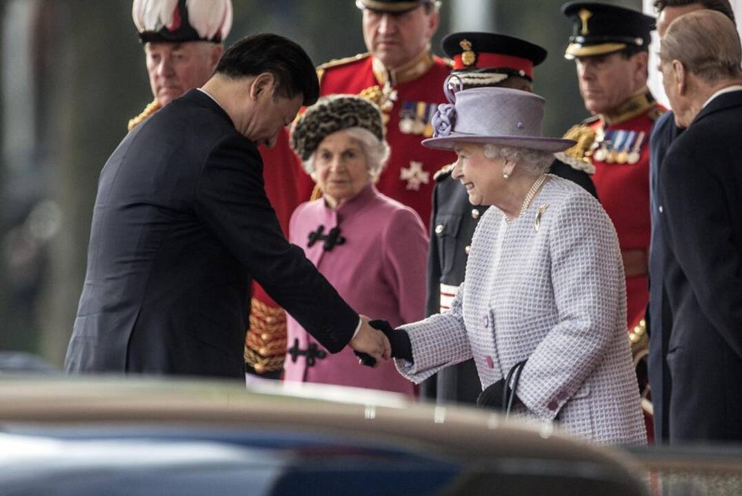 Karališkas Kinijos prezidento priėmimas Britanijoje 