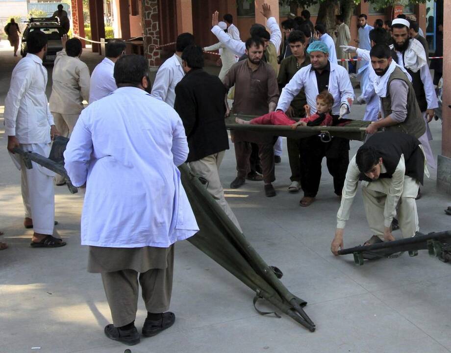 Žemės drebėjimas Indijoje, Pakistane ir Afganistane
