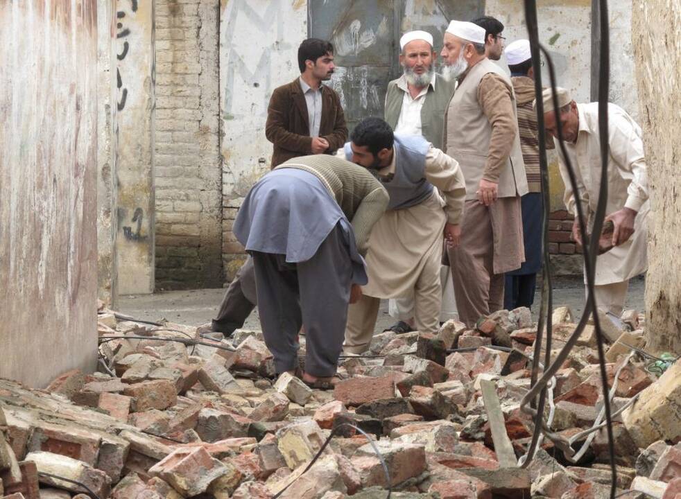 Žemės drebėjimas Indijoje, Pakistane ir Afganistane