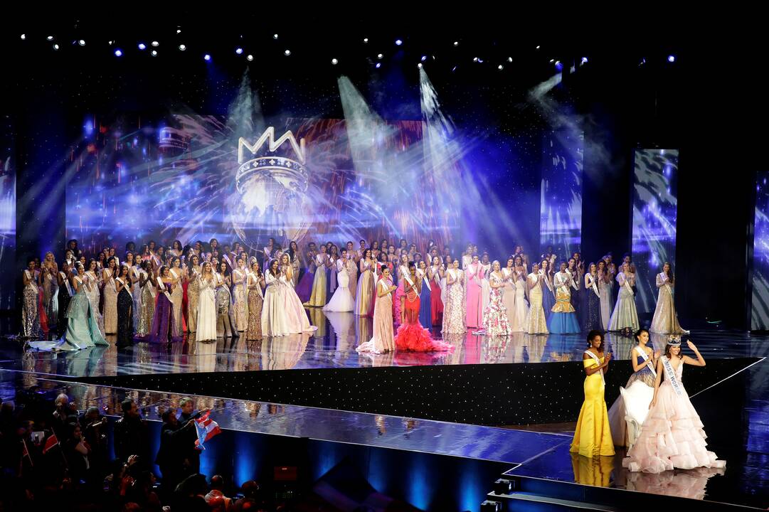 Karūnuota „Mis Pasaulis 2016“