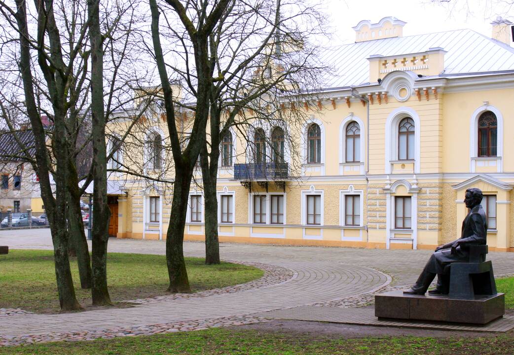 Lietuva ruošiasi minėti K. Griniaus metus 2016-aisiais