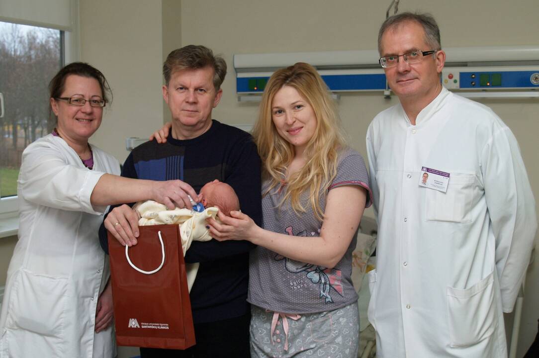 Santariškių klinikose 2014-ųjų naujagimis gimė pirmąją minutę po vidurnakčio