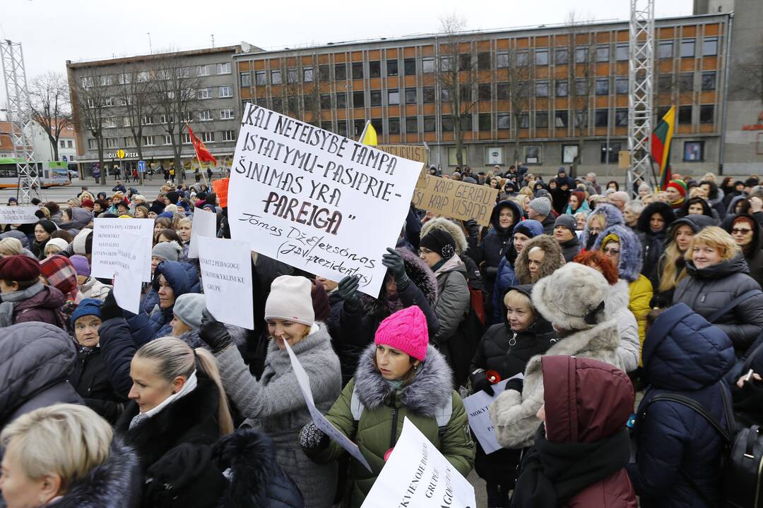 Mokytojų mitingas Klaipėdoje