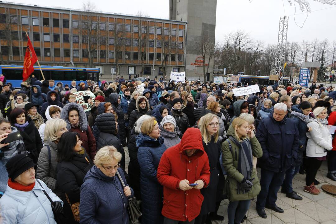 Mokytojų mitingas Klaipėdoje