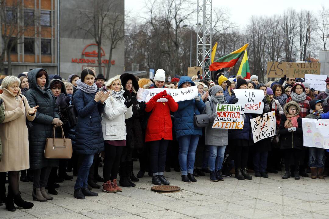 Mokytojų mitingas Klaipėdoje