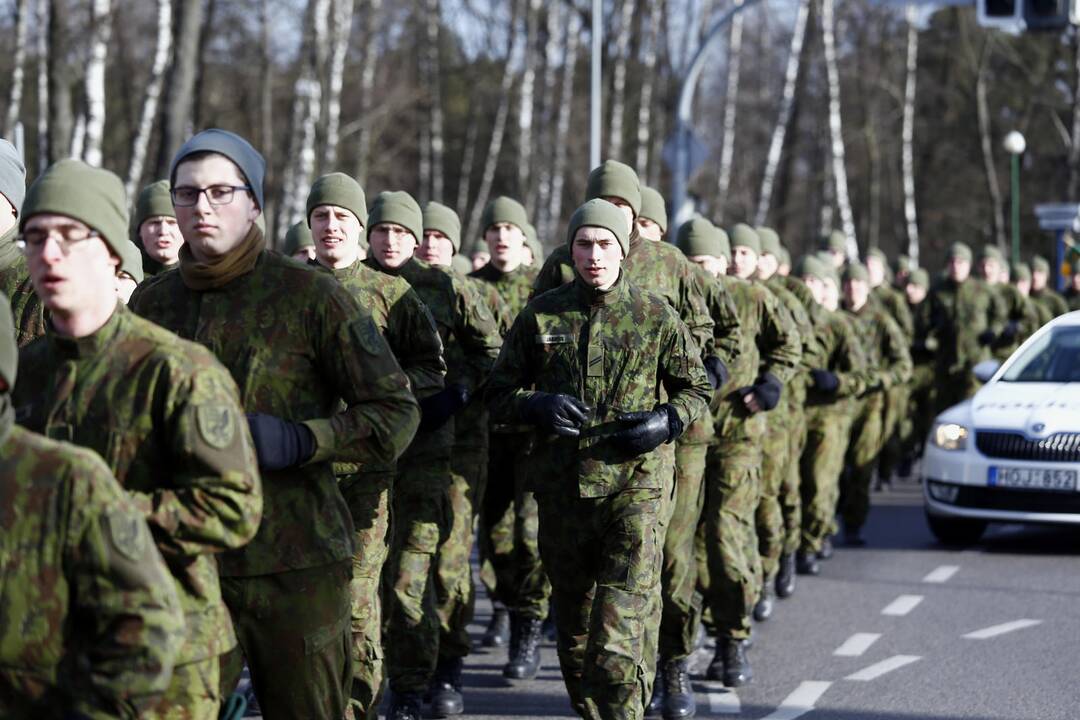 Karių bėgimas NATO dienai