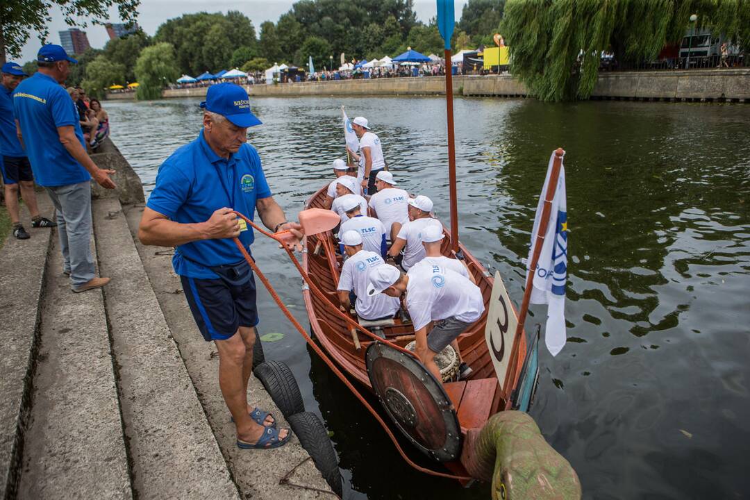 "Drakonų" laivų lenktynės 2018