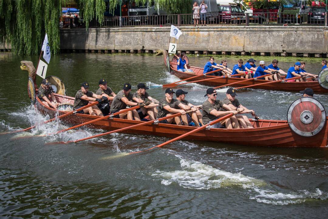 "Drakonų" laivų lenktynės 2018