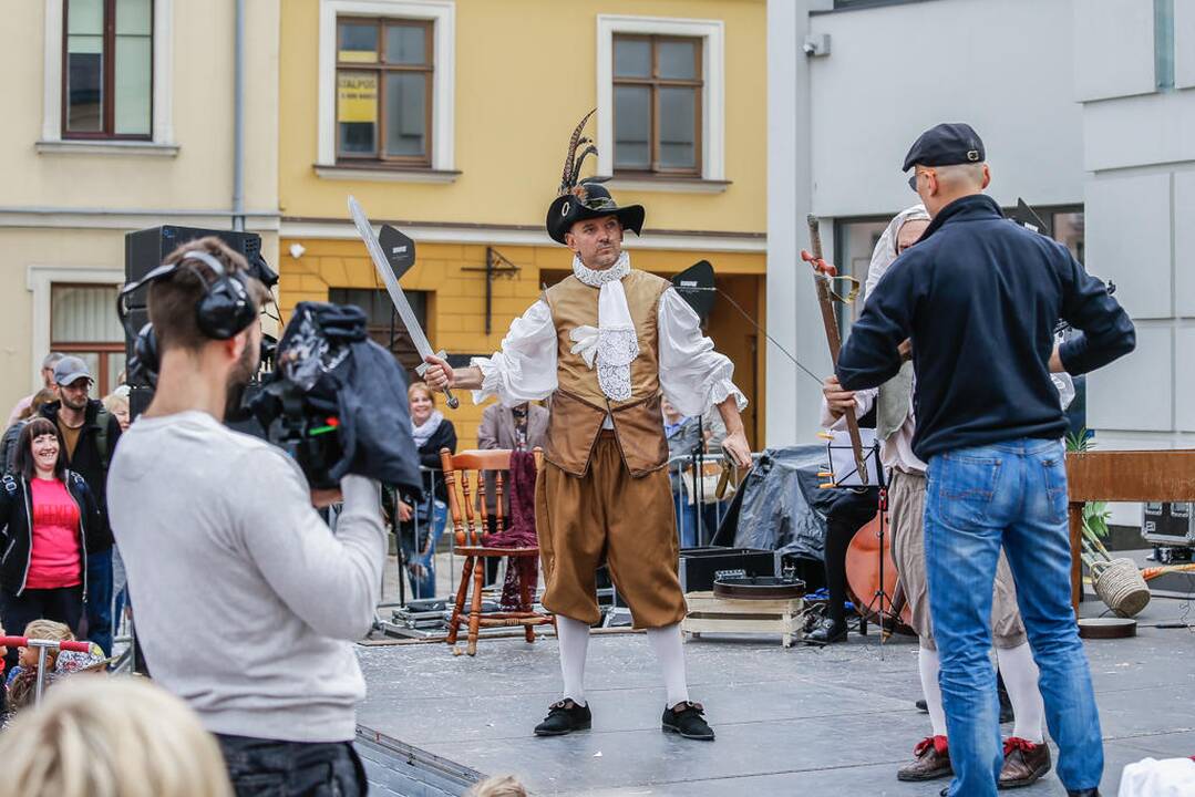 "Kelionė per europą į Klaipėda" - Šermukšnis 2019