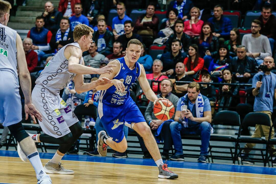 "Neptūnas" - "Lietuvos rytas" 72:90