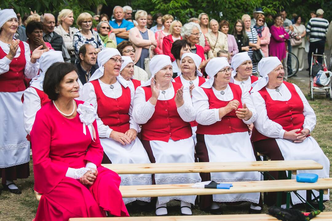 Klaipėda iškilmingai švenčia Valstybės dieną