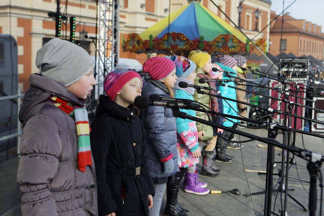 Vaikų pasirodymas Kaziuko mugėje
