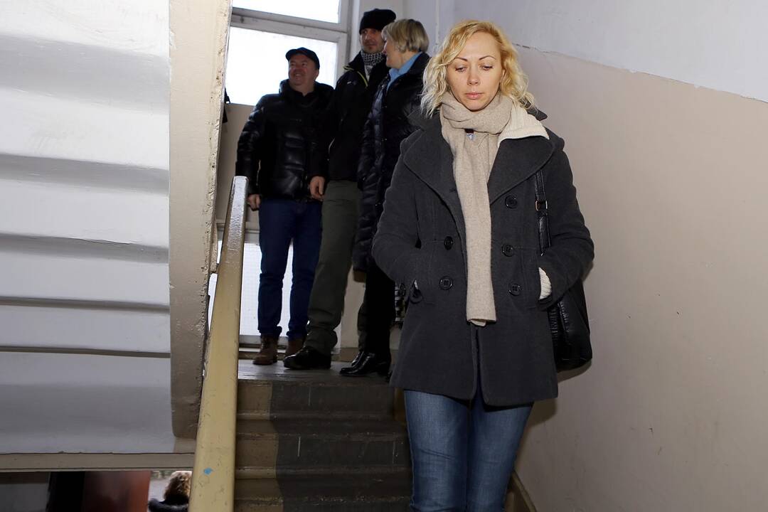 Savivaldybės darbuotojams nepavyko patekti į apleistą butą