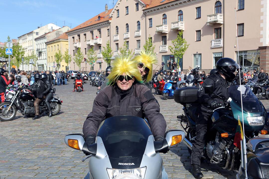Baikeriai siekė rekordo
