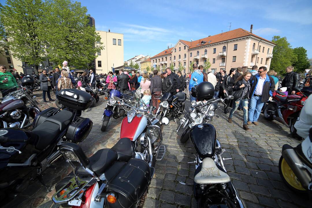 Baikeriai siekė rekordo
