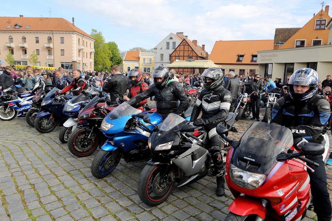 Baikeriai siekė rekordo