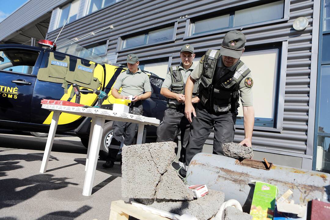 Cigarečių kontrabandininkų išradingumui nėra ribų