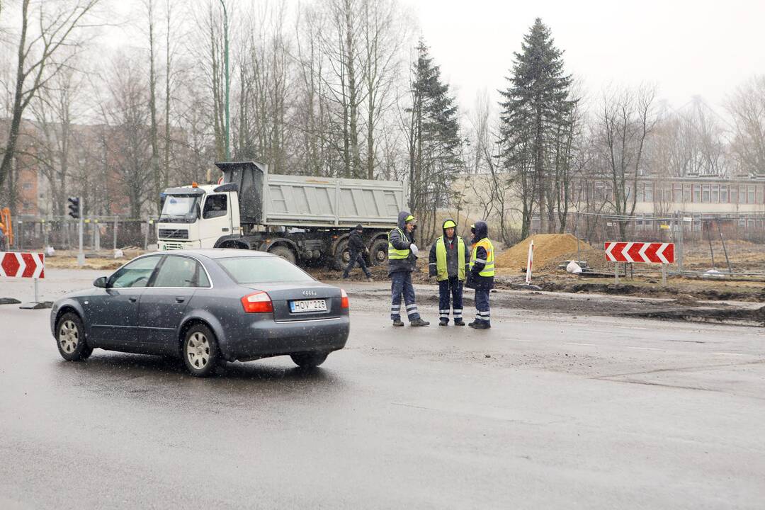 Apribotas eismas Minijos ir Baltijos sankryžoje 