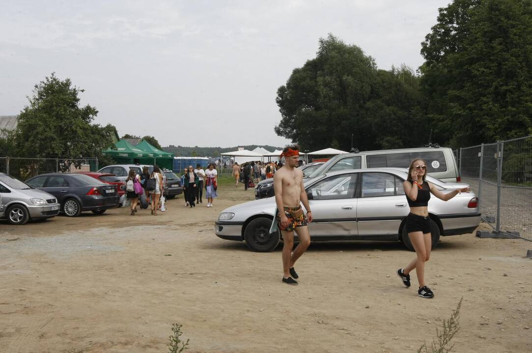 Karklėje – festivalininkų apgultis