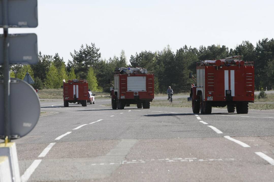 Kuršių nerijos gaisrą sutramdė gausios ugniagesių ir kariškių pajėgos