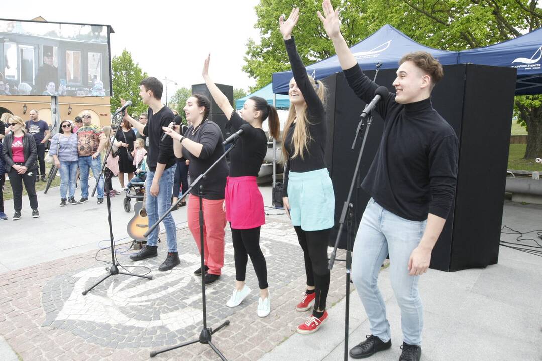 Uostamiestyje muzikos garsai liejasi laisvai