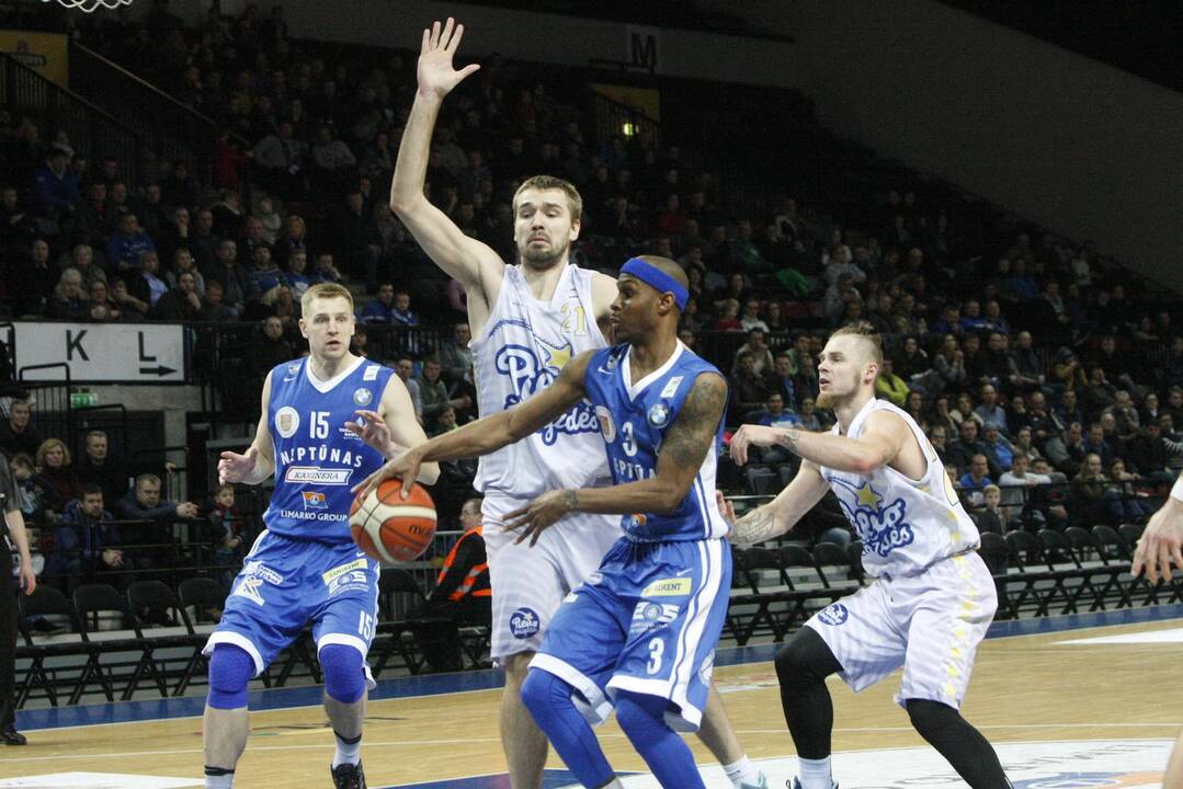 LKL: „Neptūnas“ – „Pieno žvaigždės“