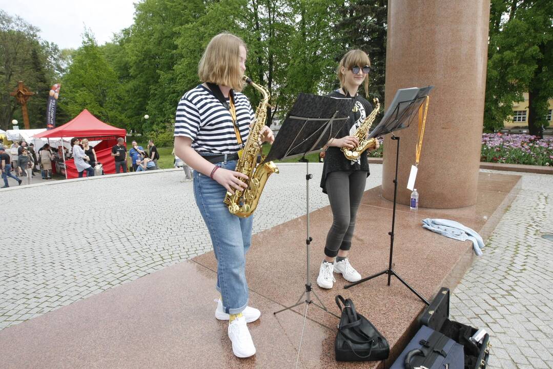 Uostamiestyje muzikos garsai liejasi laisvai