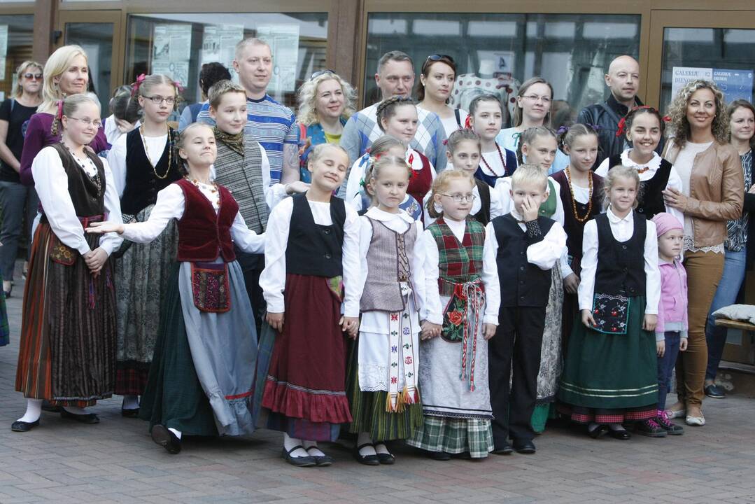 Visa Lietuva šoka 2016