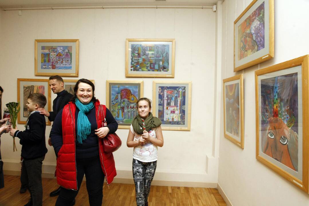 P. Domšaičio galerijoje – jaunųjų dailininkų ekspozicija