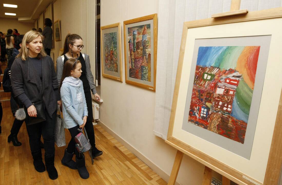 P. Domšaičio galerijoje – jaunųjų dailininkų ekspozicija