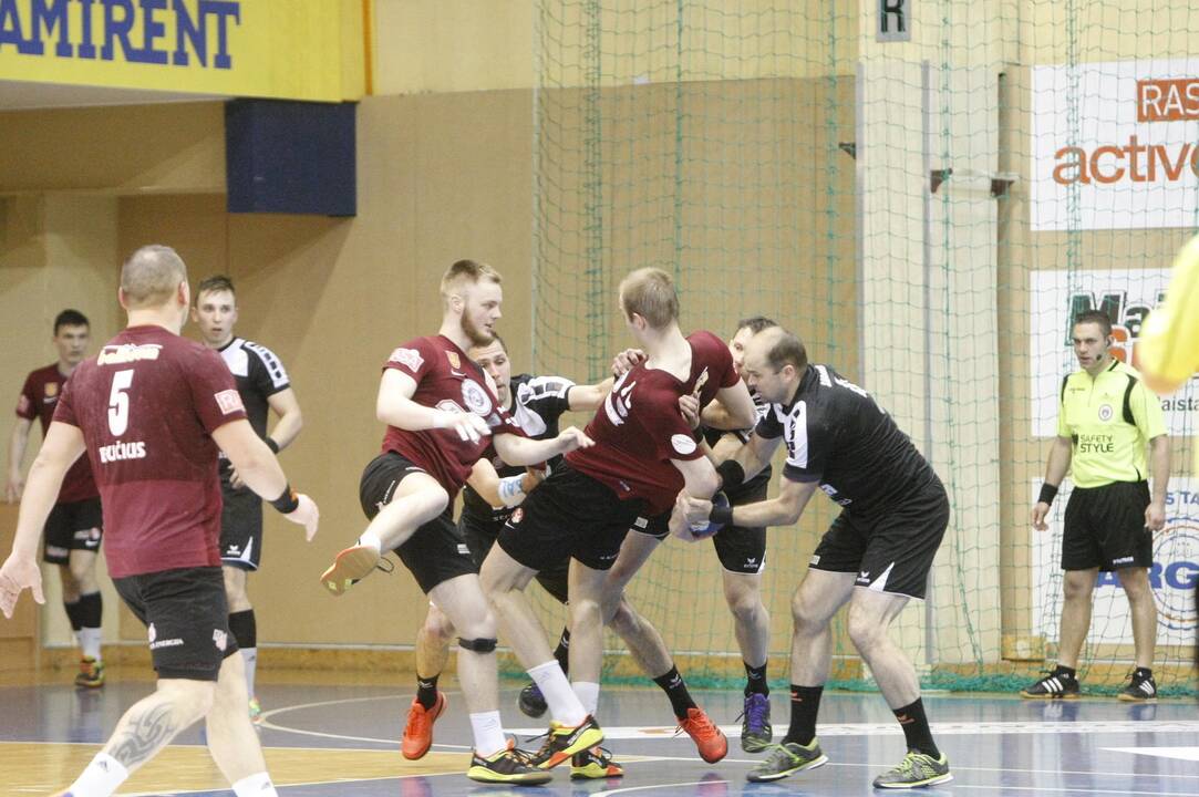 Rankinis: "Dragūnas" - "Varsa-Stronglasas"