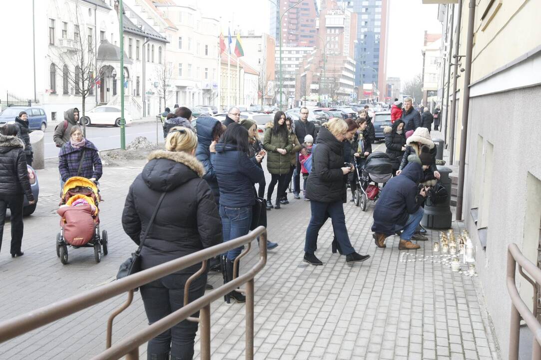 Gedulo ir vilties savaitgalis – žvakė už kiekvieną vaiką
