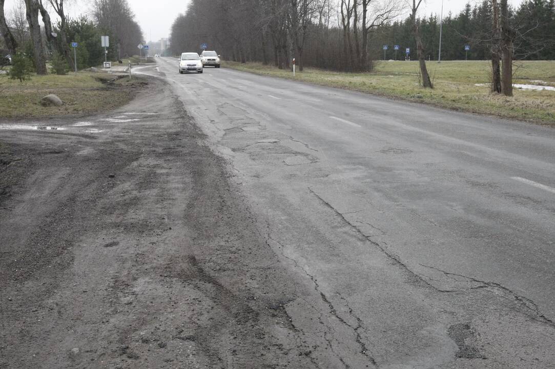 Gatvė tapo iššūkiu vairuotojams
