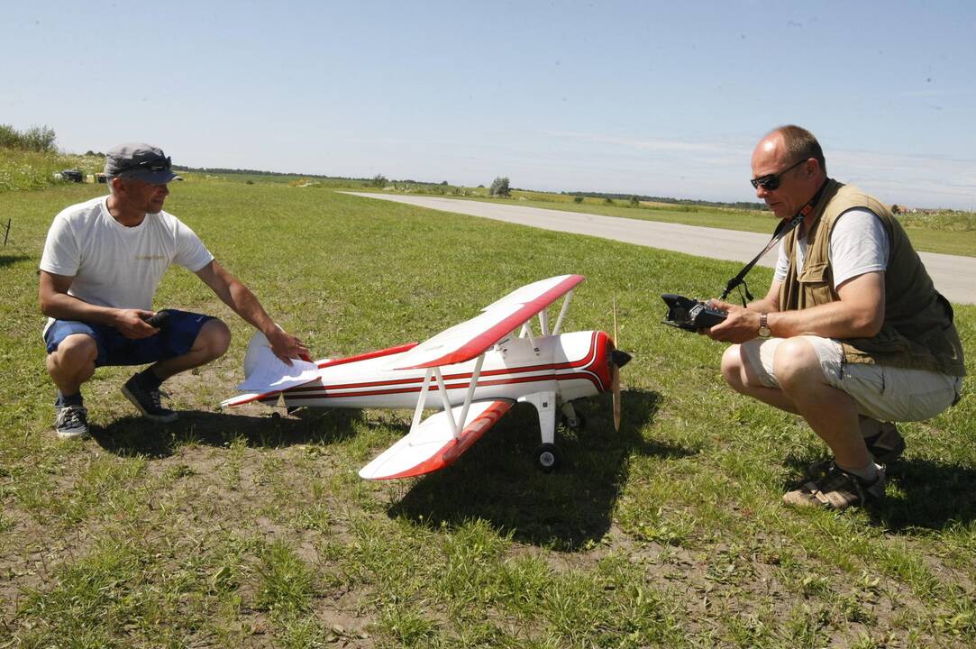 Aviamodelių varžybos Mickuose