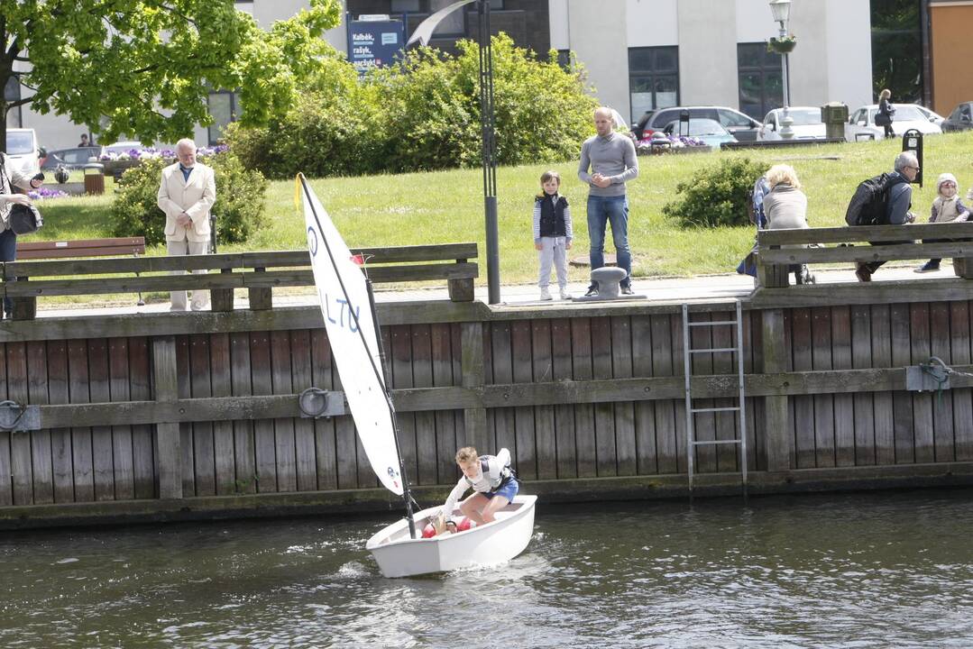 Džiazuojanti vaikų jachtų regata