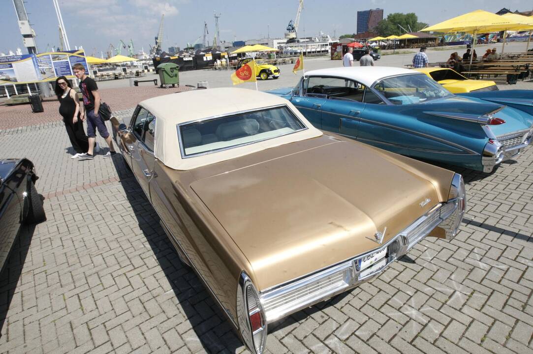 Senovinių automobilių paroda Klaipėdoje
