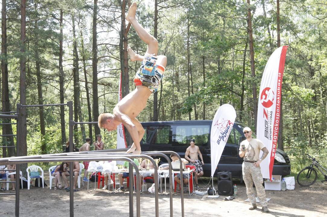 Gatvės gimnastikos varžybos