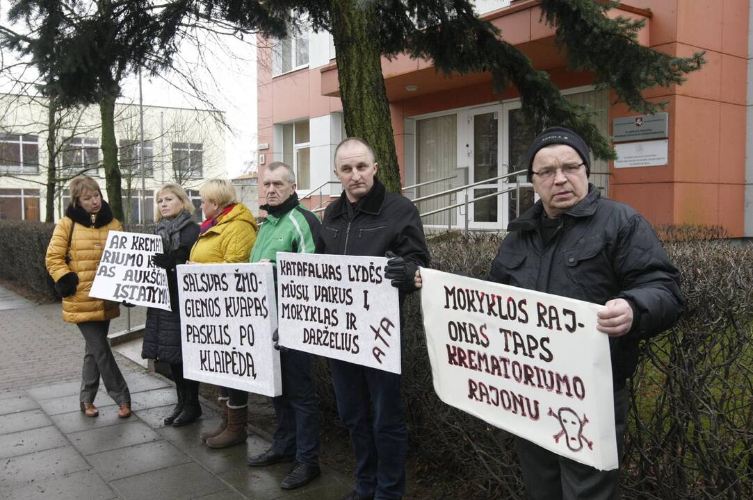 [Piketas dėl krematoriumo Klaipėdoje