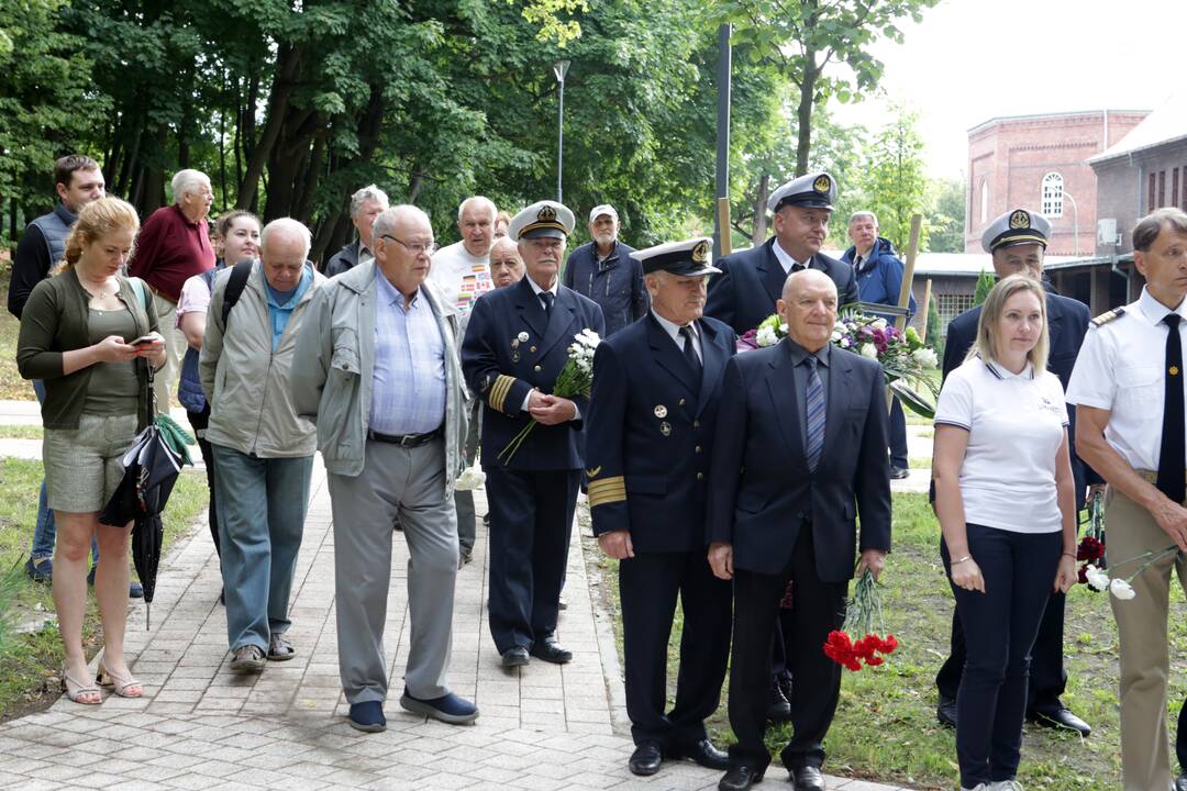 Žuvusios laivo „Linkuva“ įgulos pagerbimas