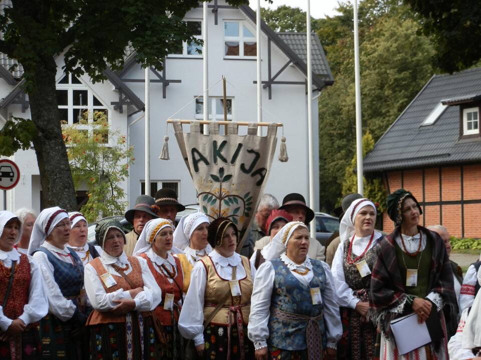 Juodkrantėje vyko folkloro šventė „Pūsk, vėjuži!“ 