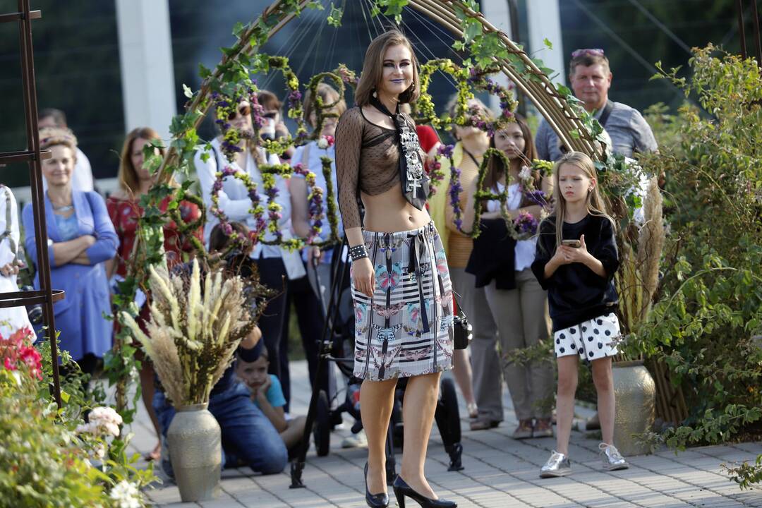 „Kvapų naktis“ VDU Botanikos sode