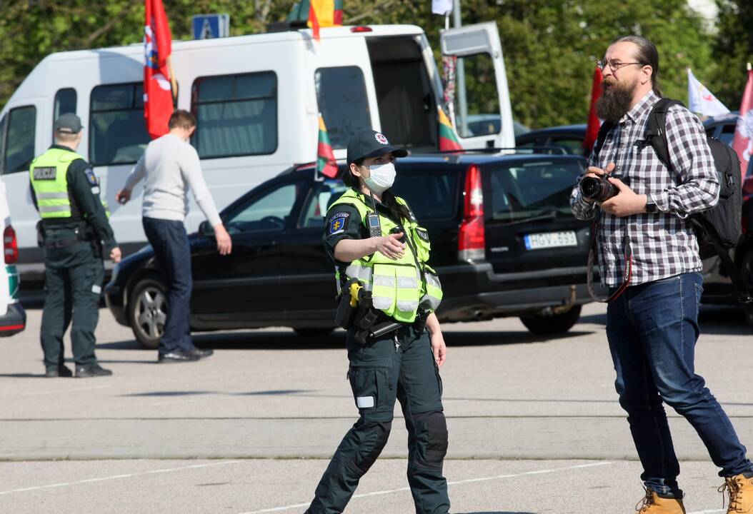 „Didžiojo šeimos gynimo maršo“ dalyvių pasiruošimas Akademijoje