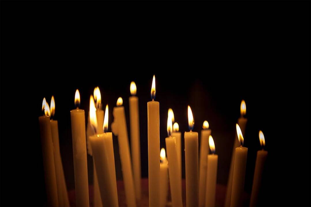 Portugalijoje mirė nuo COVID-19 paskiepyta medikė