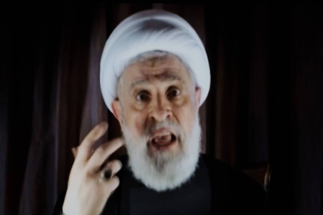 Teroristas – veteranas: kas žinoma apie naująjį „Hezbollah“ vadeivą N. Qassemą?