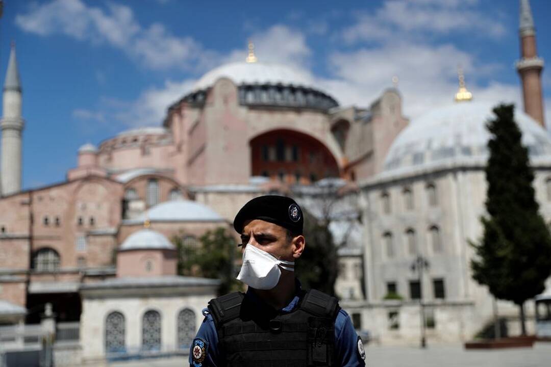 Turkijoje sulaikyti Rusijos žurnalistai kaltinami šnipinėjimu