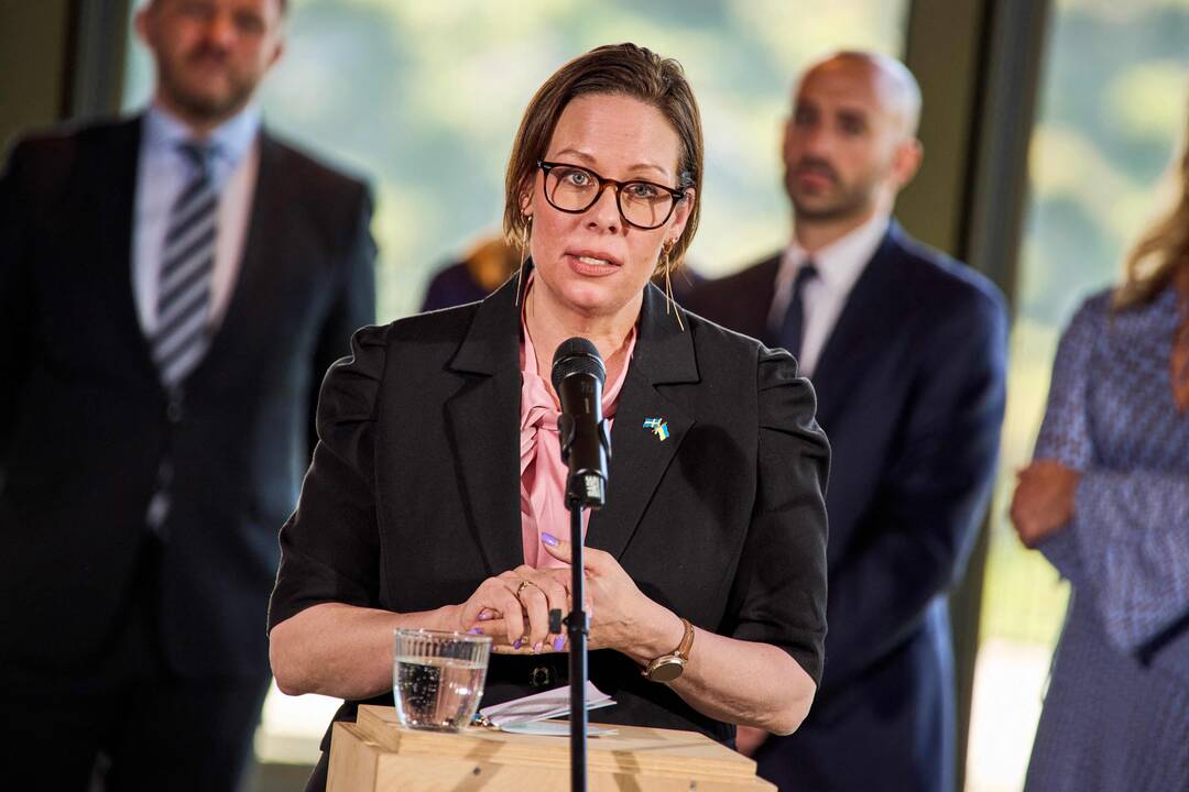 Švedija nori ES sankcijų Izraelio ministrams, britai stabdo prekybos derybas