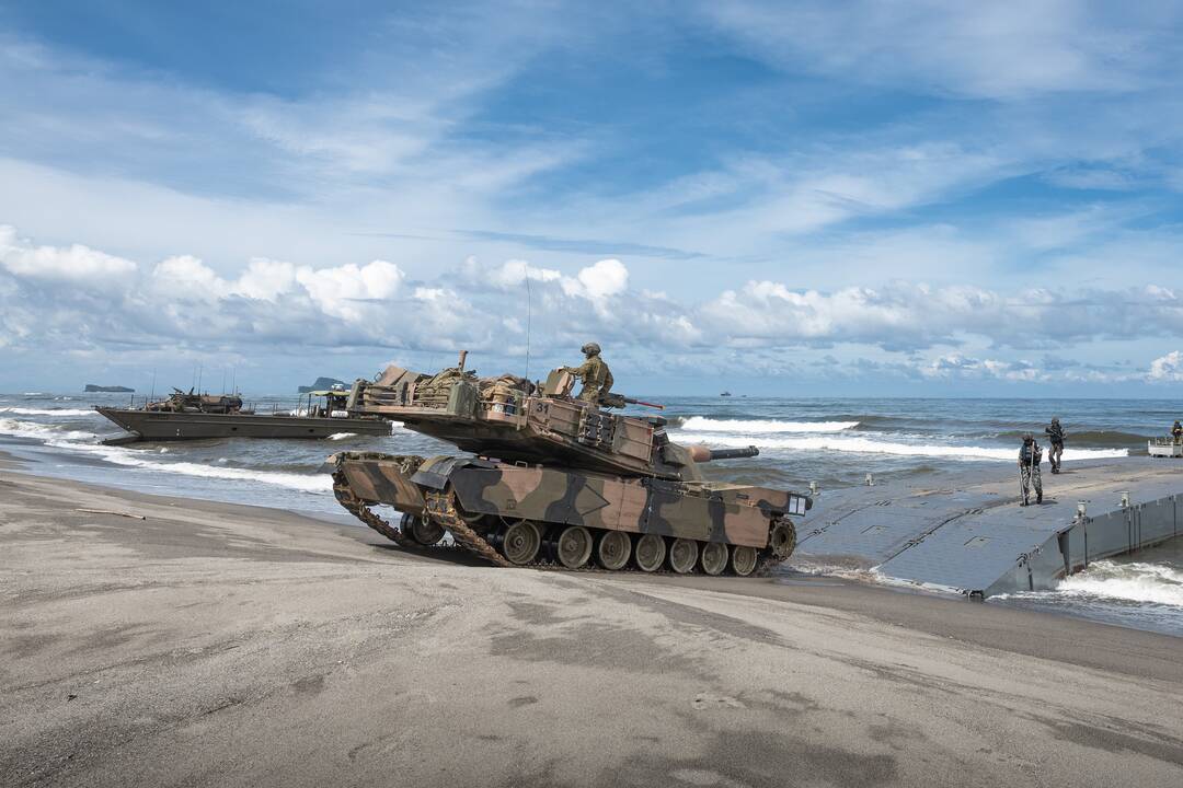 Australijos premjeras patvirtino, kad Ukrainai bus pristatyti tankai „Abrams“