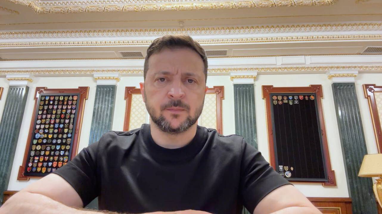 Zelenskis: Ukraina Stambule primygtinai reikalaus besąlygiškų paliaubų