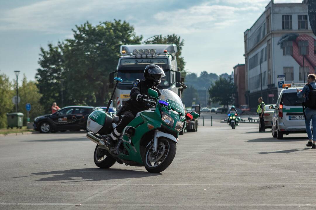 „Laisvės karys“ prie Kauno pilies