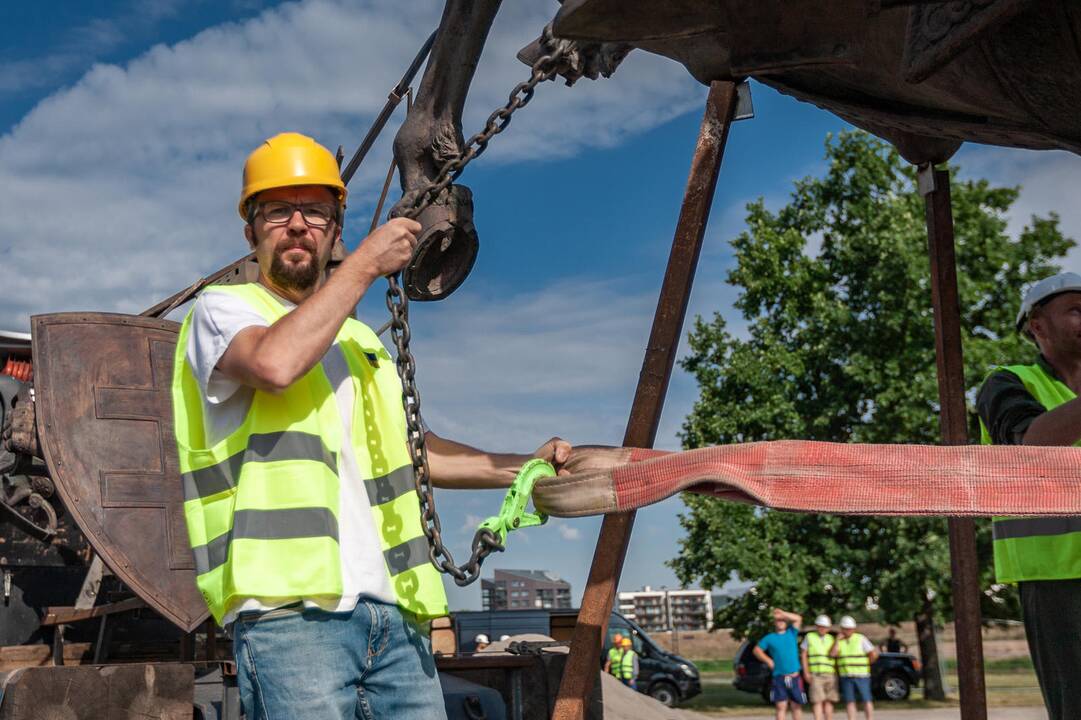 „Laisvės karys“ prie Kauno pilies